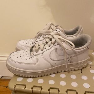Nike White Air Force 1 size 6 Womens